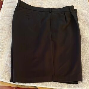 Men’s black golf shorts